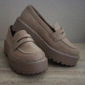 Torrid Platform Loafer 8.5ww